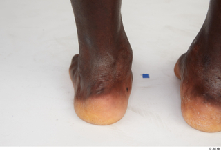 Kato Abimbo foot nude 0002.jpg